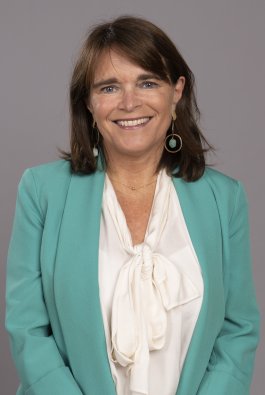 Cecilia Cifuentes