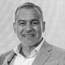 Luis Pérez Smith