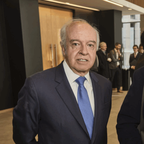 Columna Hernán Cheyre: «Espejismo vs. realidad»