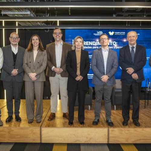 Emprendimiento, migración y envejecimiento: el foco del seminario conjunto entre las Facultades de Gobierno y Economía de la UDD 