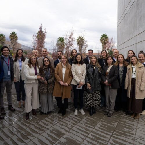 Negocios UDD y Eurofirms reunieron a líderes del área de personas para abordar los desafíos de la transformación con IA
